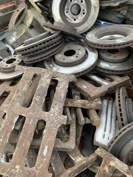 Fierro Fundido - chatarra de ferroso reciclado fundido industrial - compra en Panamericana Norte 17110, Lampa, Región Metropolitana - KONSTANDER